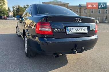 Седан Audi A4 1998 в 