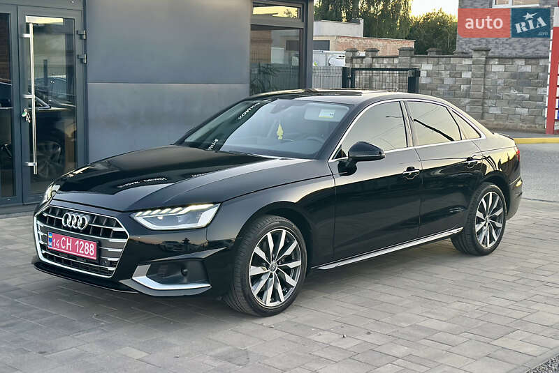 Седан Audi A4 2020 в Ровно