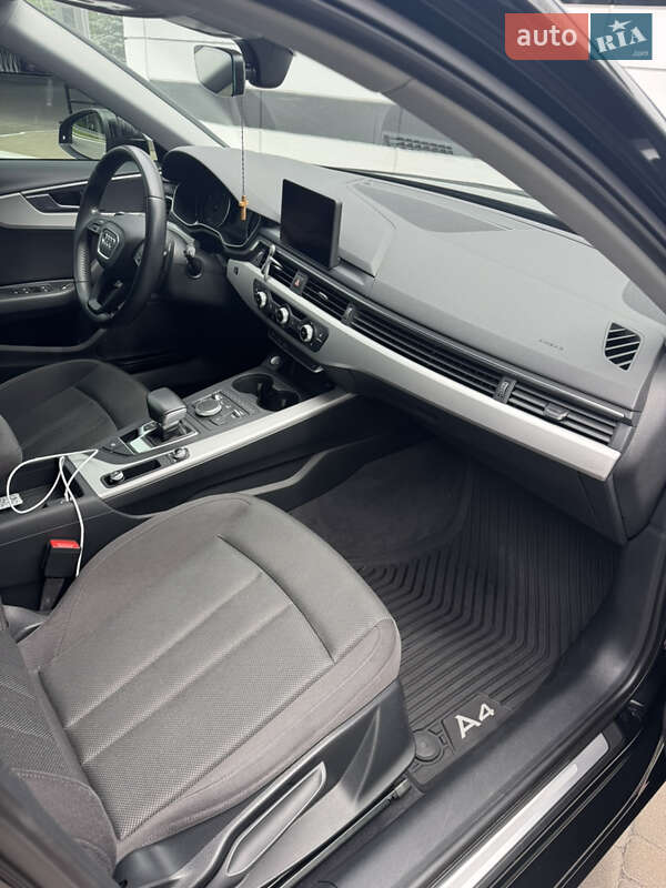 Универсал Audi A4 2018 в Киеве фото 8 Универсал Audi A4 2018 в Киеве