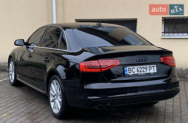 Седан Audi A4 2014 в 