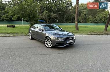 Седан Audi A4 2010 в Киеве