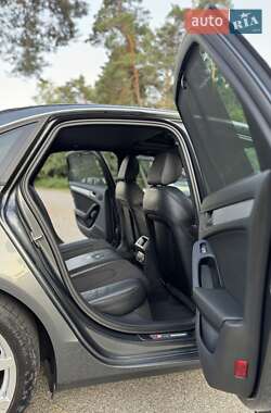 Седан Audi A4 2010 в 
