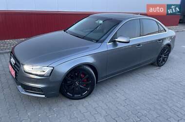 Седан Audi A4 2013 в 