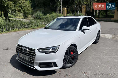 Седан Audi A4 2016 в Киеве