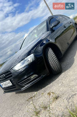 Универсал Audi A4 2012 в 