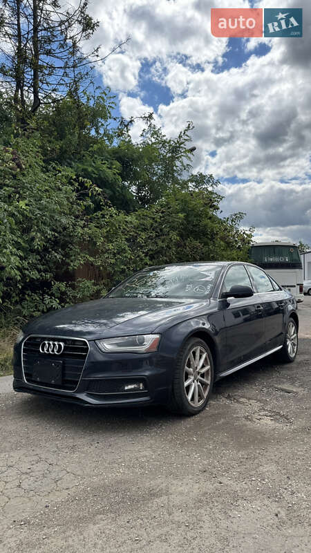 Audi A4 2015