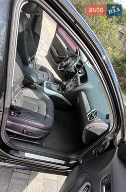 Седан Audi A4 2012 в 