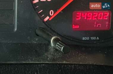 Седан Audi A4 1996 в 