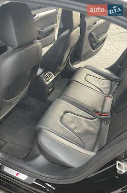 Седан Audi A4 2014 в 