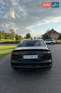 Седан Audi A4 2014 в 