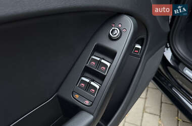 Седан Audi A4 2015 в 