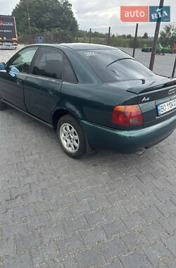 Седан Audi A4 1996 в 
