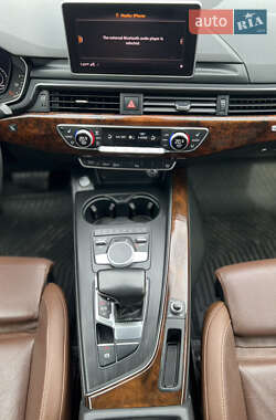 Седан Audi A4 2017 в 