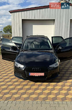 Седан Audi A4 2017 в 