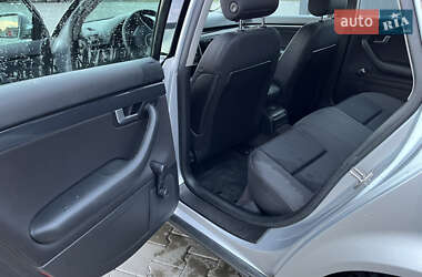 Седан Audi A4 2002 в 