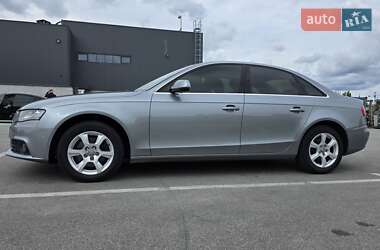 Седан Audi A4 2009 в 
