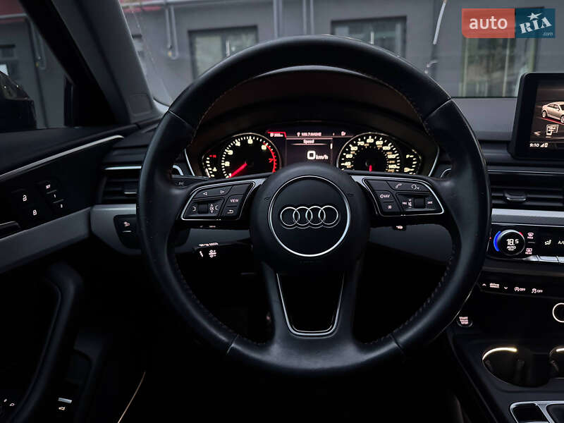 Седан Audi A4 2017 в Ровно