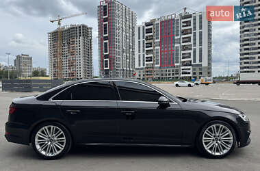 Седан Audi A4 2016 в 