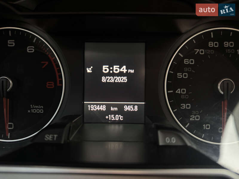 Седан Audi A4 2012 в Любомле