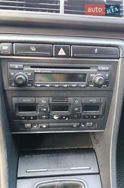 Седан Audi A4 2003 в 