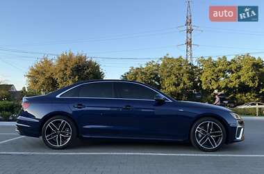 Седан Audi A4 2024 в 