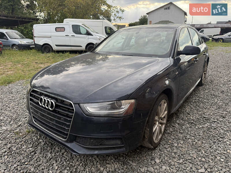 Седан Audi A4 2015 в 