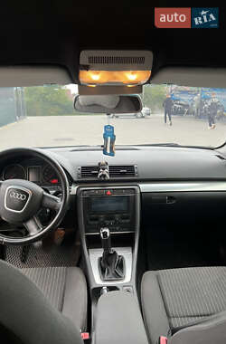 Седан Audi A4 2005 в 