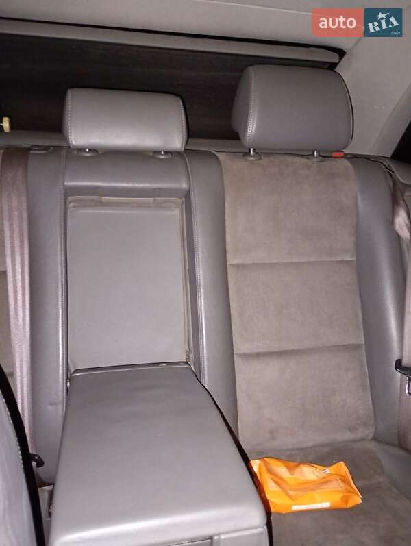 Седан Audi A4 2001 в Хмільнику