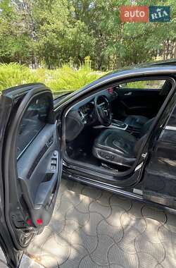 Седан Audi A4 2011 в 