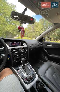Седан Audi A4 2011 в 