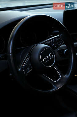 Седан Audi A4 2017 в 