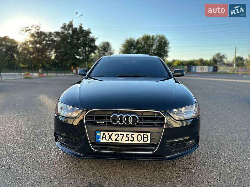 Седан Audi A4 2014 в 