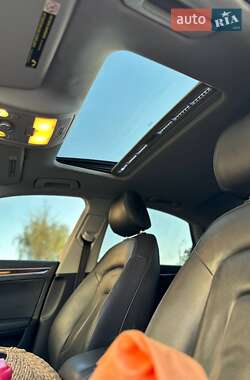 Седан Audi A4 2014 в 