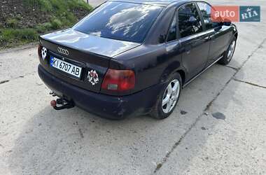 Седан Audi A4 1995 в 