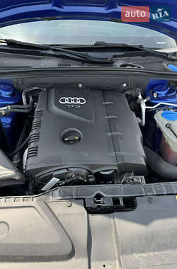 Седан Audi A4 2015 в 