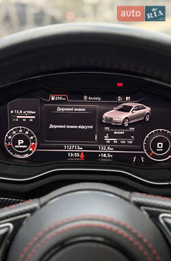 Седан Audi A4 2017 в 
