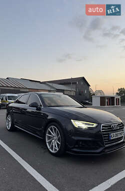 Седан Audi A4 2017 в Киеве