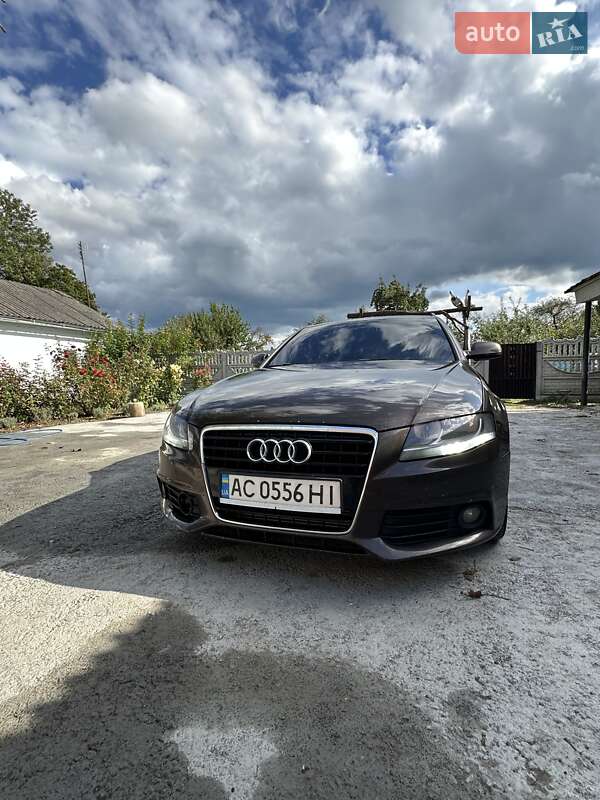 Универсал Audi A4 2011 в Нетешине фото 9 Универсал Audi A4 2011 в Нетешине