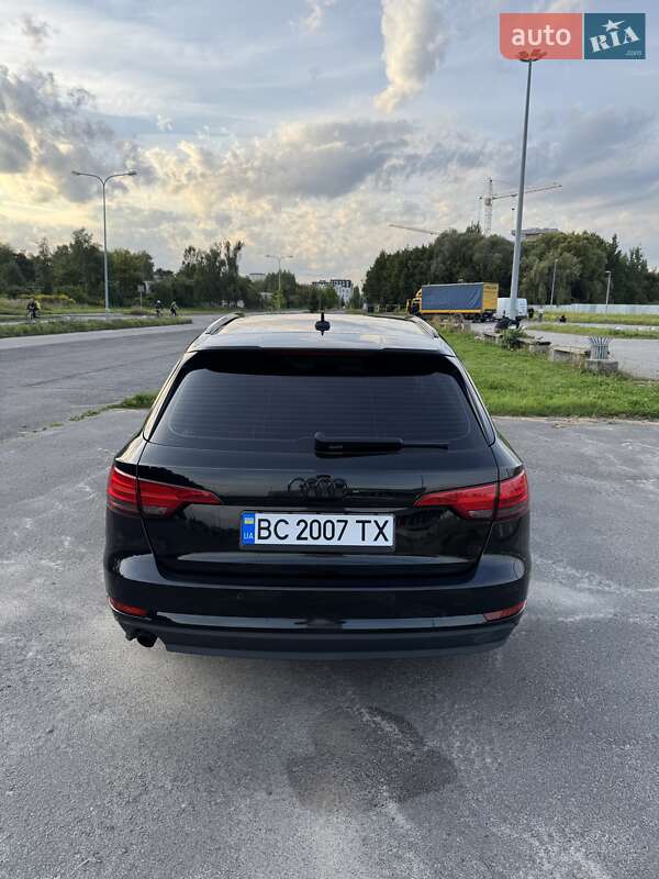Универсал Audi A4 2016 в Львове