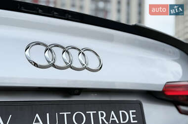 Седан Audi A4 2016 в 