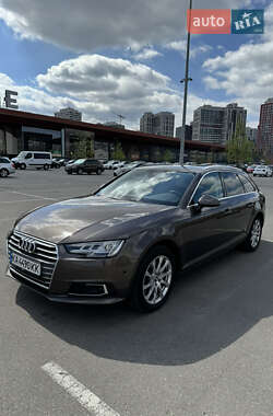 Универсал Audi A4 2018 в 
