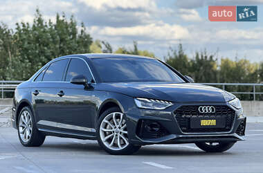 Седан Audi A4 2019 в 