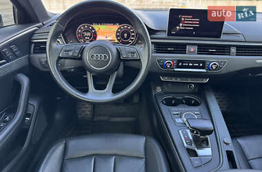 Седан Audi A4 2019 в 