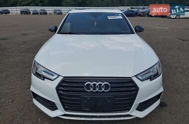 Седан Audi A4 2018 в 