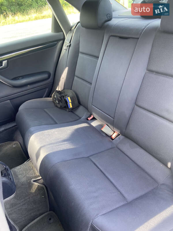 Седан Audi A4 2001 в Львове