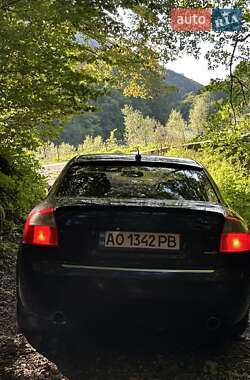 Седан Audi A4 2002 в 