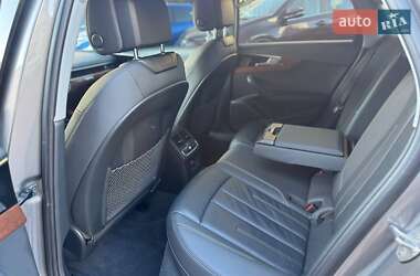 Седан Audi A4 2021 в 