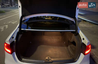 Седан Audi A4 2013 в 