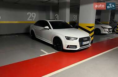 Седан Audi A4 2016 в Днепре
