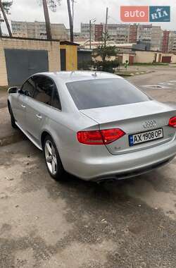 Седан Audi A4 2012 в 
